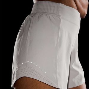 Lululemon Hotty hots